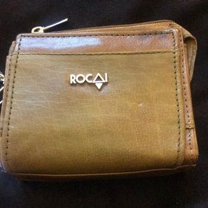 NWT Rocai Olive Green Leather Wallet on Keychain